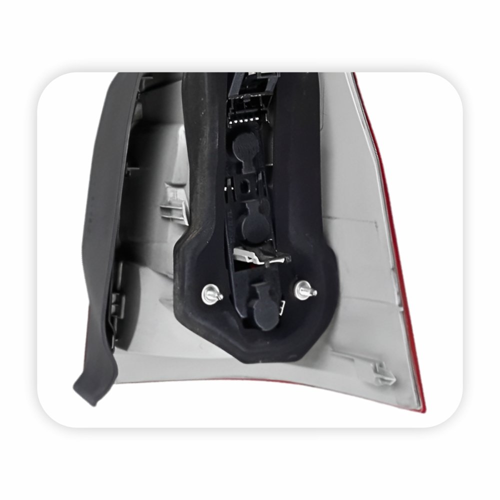 Lanterna Traseira Renault Megane Grantour 2010 2011 2012 Bicolor Cristal Com Friso Cromado Lado Esquerdo Motorista
