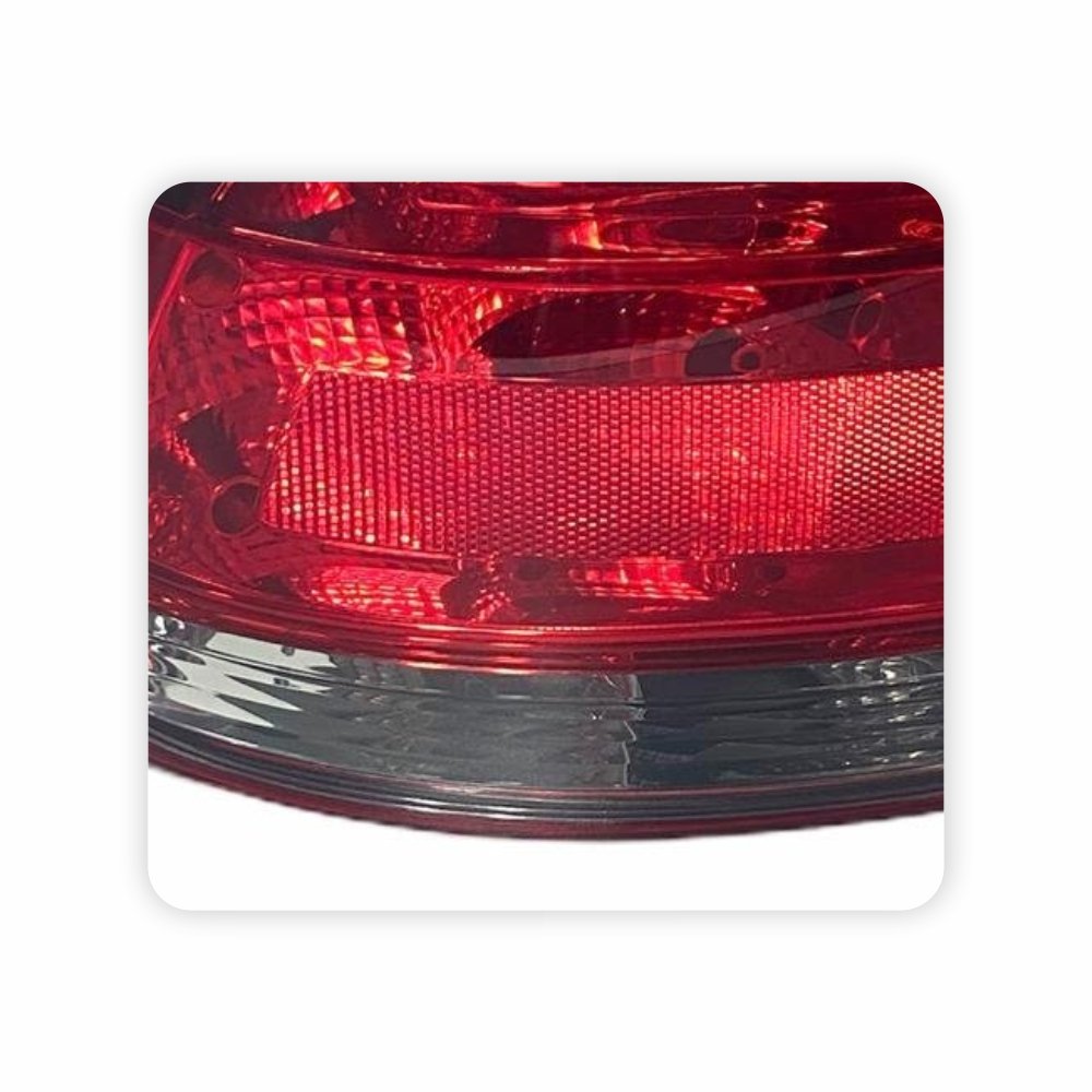 Lanterna Vw Voyage G5 2009 Até 2012 Bicolor Fumê Lado Esquerdo Motorista