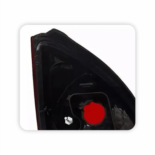 Lanterna Chevrolet Celta 2000 2001 2002 2003 2004 2005 2006 Tricolor Com Luz Ré Cristal Lado Direito Passageiro