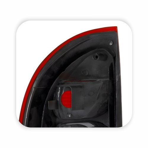 Lanterna Gm Corsa Hatch 2000 Até 2003 Fumê 04 Portas Lado Direito Passageiro