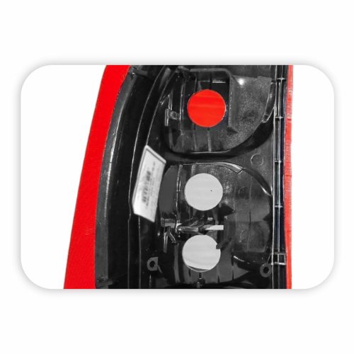 Lanterna Traseira Bicolor Chevrolet Montana 2003 2004 2005 2006 2007 2008 2009 2010 Bicolor Fumê Lado Esquerdo Motorista