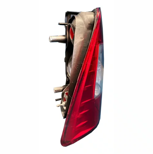 Lanterna Traseira Fiat Strada Trekking 2009 Até 2013 Bicolor Canto Lado Esquerdo Motorista