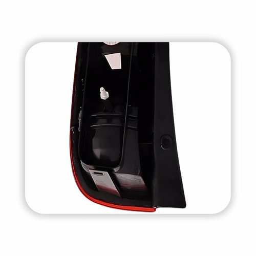 Lanterna Traseira Ford Fiesta Hatch 2003 2004 2005 2006 2007 Bicolor Lado Direito Passageiro