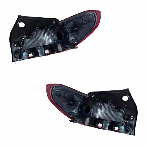 Par de Lanterna Traseira Gm Onix Hatch 2020 Até 2024 Bicolor Sem Led
