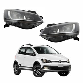 Par de Farol Vw Crossfox 2015 Até 2019 Máscara Negra Friso Cromado