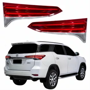 Par de Lanterna Traseira Toyota Hilux Sw4 2016 Até 2020 Tampa Com Led